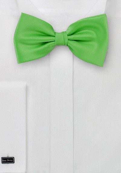 Grass Green Solid Bowtie - MenSuits