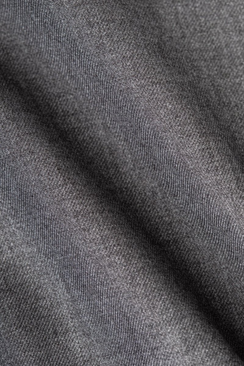 Medium Gray Peak Lapel Tuxedo - MenSuits