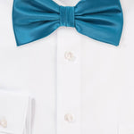 Peacock Solid Bowtie - MenSuits